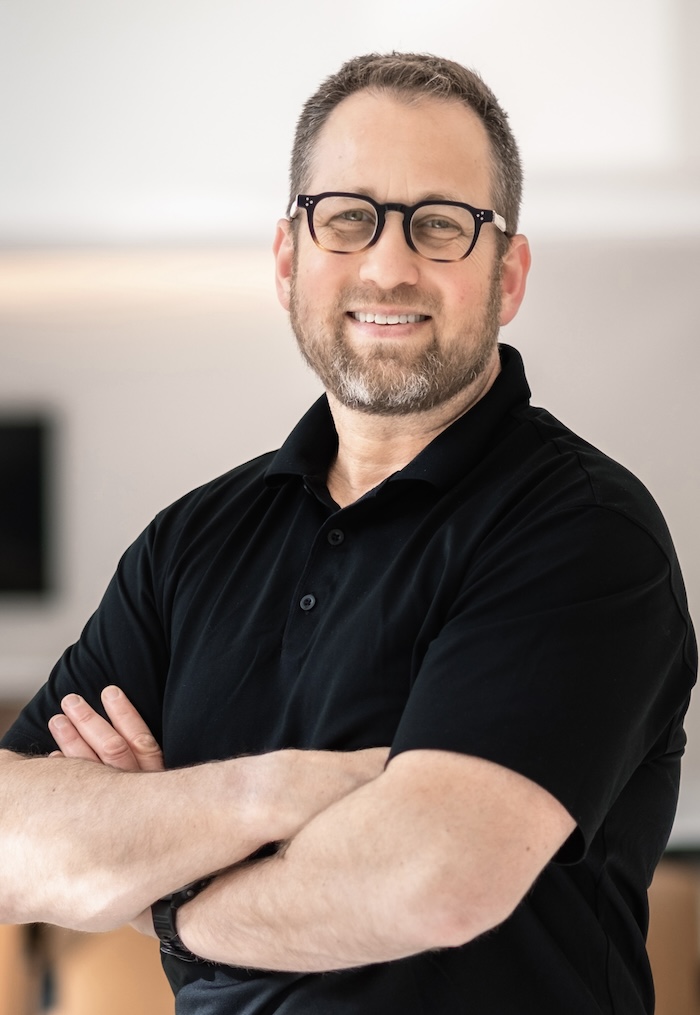 Dentist Chevy Chase Bethesda MD Robert Schlossberg DDS